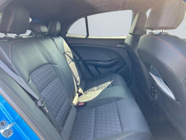 MG MG3 3 Hybrid+ Luxury *360*Navi*LED*CarPlay*Teilleder*