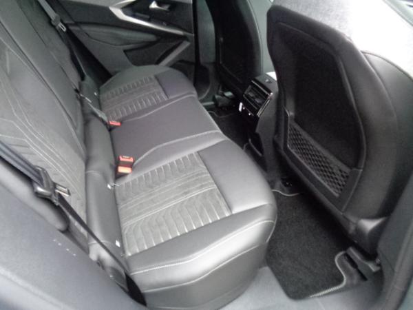 Peugeot 3008 Hybrid 145 e-DSC6 GT EXCLUSIVE Allwetterrr.