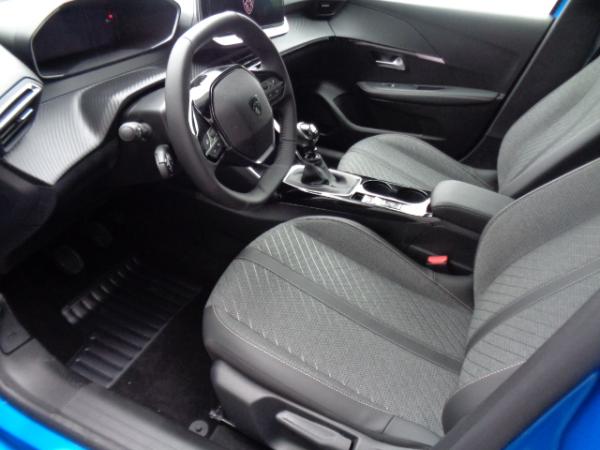 Peugeot 208 Benzin 100 Allure SH, PDC vo.+hi., Klimaauto.