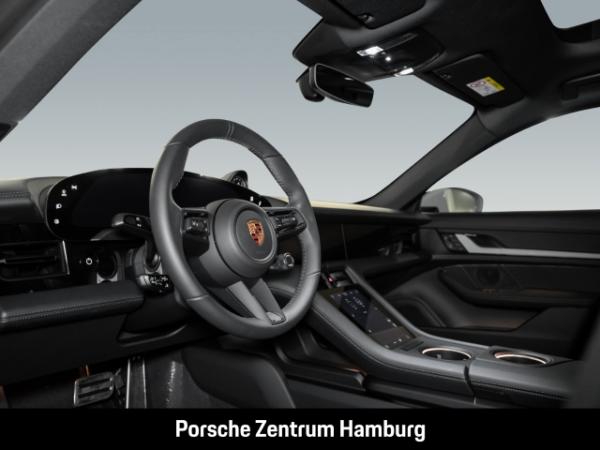 Porsche Taycan Black Edition