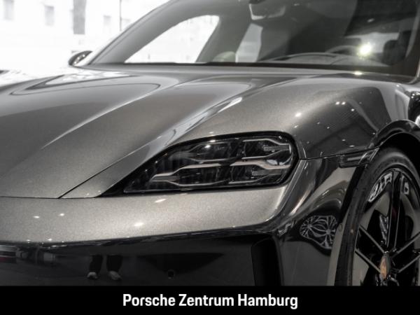 Porsche Taycan 4 Black Edition