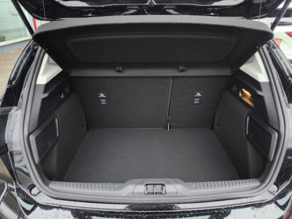 Ford Focus Titanium *SONDERPREIS/4,99% Finanzierung/sofort verfügbar