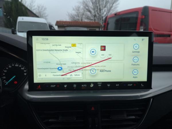 Ford Focus Titanium *SONDERPREIS/4,99% Finanzierung/sofort verfügbar