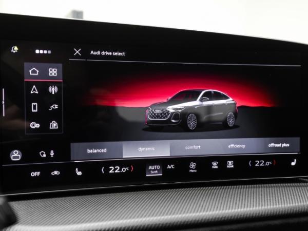 Audi Q5 Sportback e-hybrid quattro AHK Pano HUD
