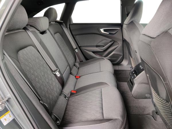 Audi A5 Avant TFSI quattro S tronic S line, T...