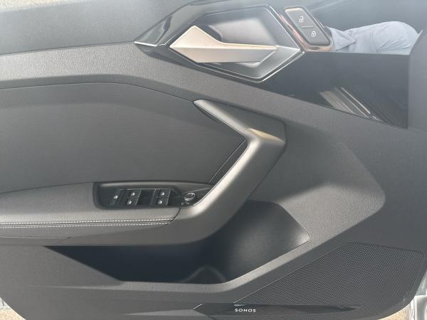 Audi A1 Sportback 40 TFSI S line 152kW S tronic  Sonderkondition *