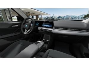 BMW X1 xDrive25e || AHK Navi Kamera DrivAssist