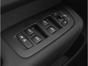 Volvo XC60 T8 Plus Black Edition