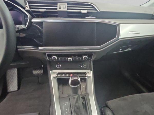 Audi Q3 Sportback 35 TFSI S line *AHK*NAVI*PRIVACY* LED Navi ACC