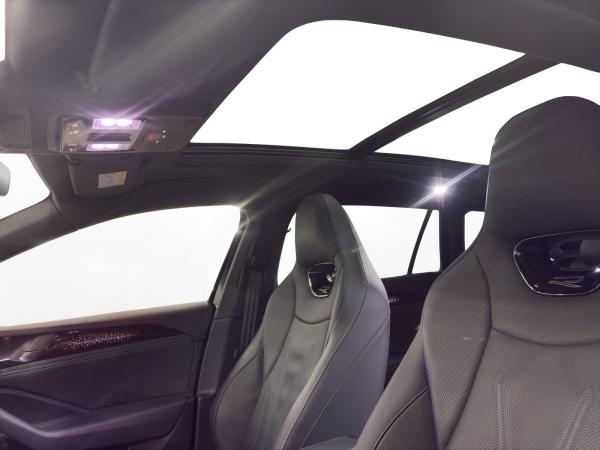 Volkswagen Passat Variant 1.5 eHybrid R-Line AHK Pano LM 19" Leder