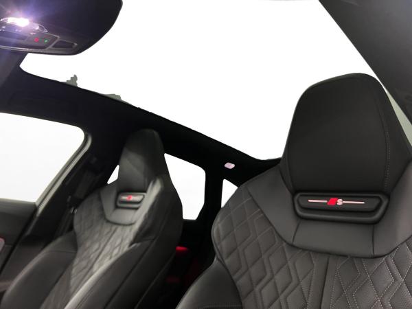 Audi A5 Avant 2.0 TFSIe qu. edition one AHK Pano LM 20" Matrix