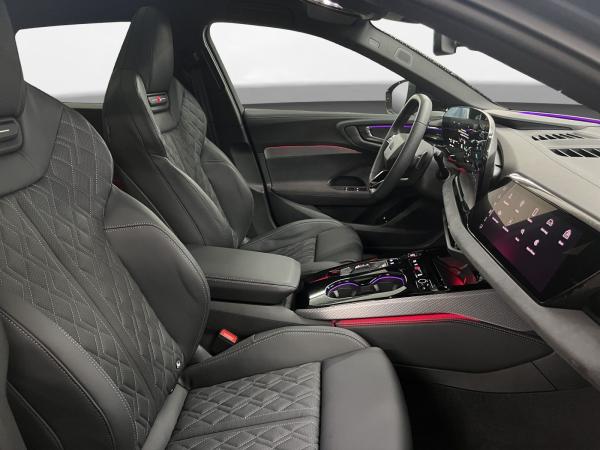 Audi A5 Avant 2.0 TFSIe qu. edition one AHK Pano LM 20" Matrix