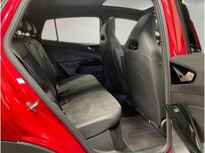 Volkswagen ID.5 GTX 4Motion 250kW Garantie bis 04/2030 - Navi Matrix-LED IQ.Drive Wärmepumpe Area View AHK CarPlay