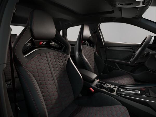 Audi RS3 RS 3 Sportback Matrix Keramik 360° Pano RS Abgas