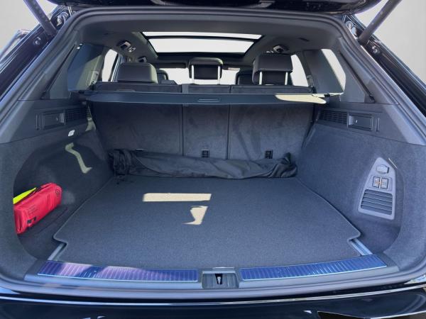 Volkswagen Touareg R-Line 3.0 TDI 4MOTION R LINE