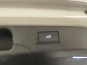 Volkswagen Passat Variant R-Line 1.5 TSI eHybrid DSG Garantie bis 04/2030 - AHK Pano HUD IQ.Drive Area View Navi