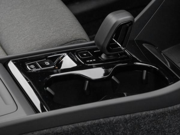 Volvo XC40 B3 Plus Black Edition