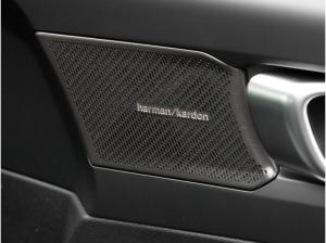 Volvo XC40 B3 Plus Black Edition