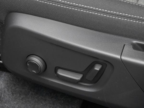 Volvo XC40 B3 Plus Black Edition