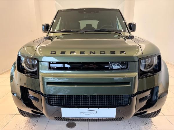 Land Rover Defender 110 P425 X-Dynamic HSE