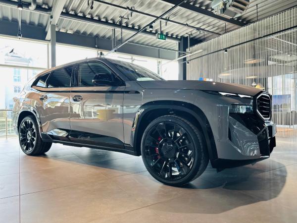 BMW XM 50e NARDOGRAU INDIVIDUAL. VOLL. 23 ZOLL.+++