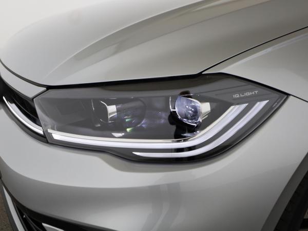 Volkswagen Polo R-Line 1,0 l TSI OPF 70 kW (95 PS) 7-Gang-Doppelkupplungsgetriebe DSG