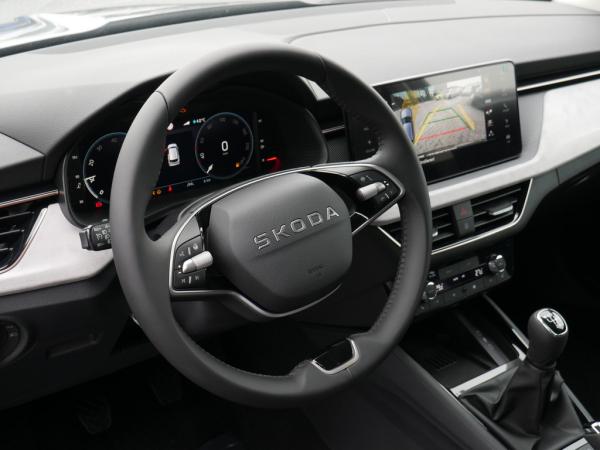Skoda Kamiq 1.0 TSI TOUR KLIMA PDC SHZ KAMERA NAVI LED *947*