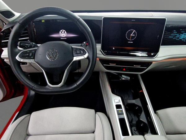 Volkswagen Passat Variant Elegance 1.5 TSI eHybrid AHK PANO