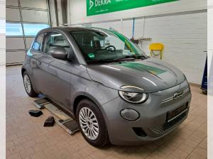 Fiat 500e 3+1 MY23 42kWh KLIMA*CARPLAY*TEMPOMAT