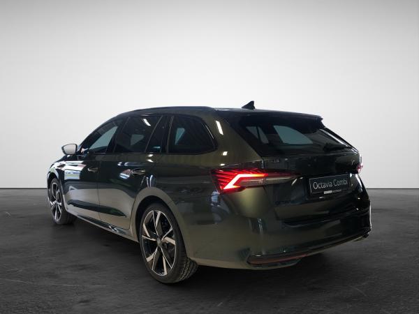 Skoda Octavia Combi 2.0 TDI DSG Sportline