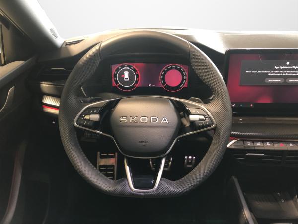 Skoda Octavia Combi 2.0 TDI DSG Sportline