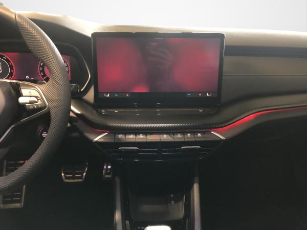 Skoda Octavia Combi 2.0 TDI DSG Sportline