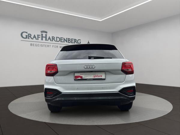 Audi Q2 Advanced 35TFSI S-Tr. Navi AHK ACC