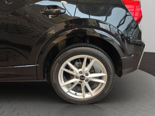Audi Q2 S-Line 35TFSI S-Tr. Navi Rückfahrkamera