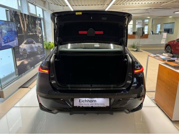BMW 740 d xDrive M-Sportpaket Pro