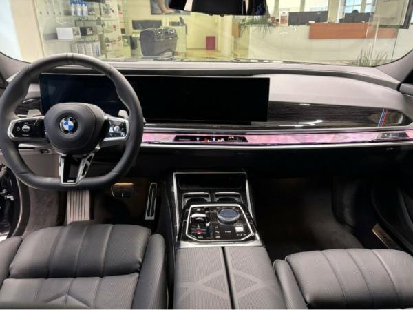 BMW 740 d xDrive M-Sportpaket Pro