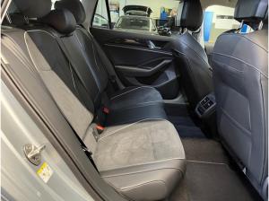 Volkswagen Passat Variant Business 1.5 TSI eHybrid 110kW DSG - AHK LED Rear View Navi ACC Massage SHZ PDC LM Digital C