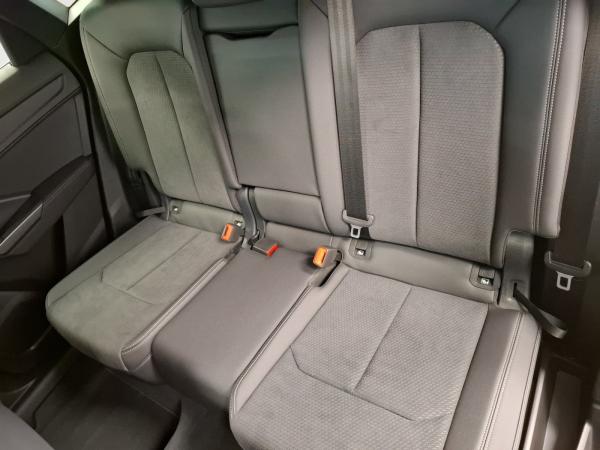 Audi Q3 Sportback 35 TDI S-Line AHK S-Line 18