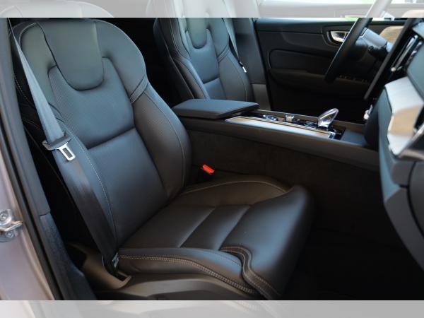 Volvo XC60 T8 Ultra Dark*sofort verfügbar* ❗❗Lagerwagenabverkauf❗ ❗0,5%