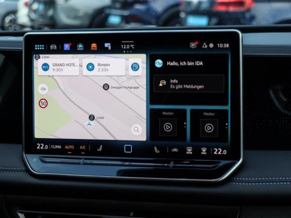 Volkswagen Tiguan SOFORT VERFÜGBAR!!! 2.0 TSI R-Line 4Motion Black Style AHK DCC