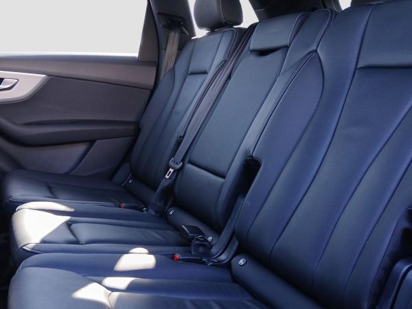 Audi Q7 45 TDI quattro tiptronic Leder Matrix ACC Parkassistent 3. Sitzreihe