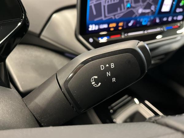 Volkswagen ID.5 Pure Automatik 2xKlima ACC AUT Akustikglas