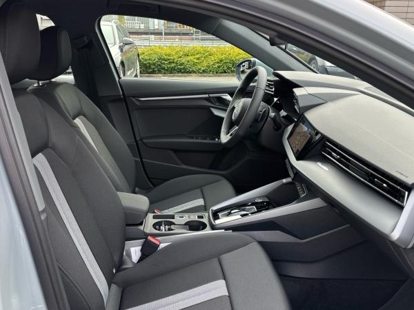 Audi A3 Sportback TDI S-tronic Digitales Cockpit Navi