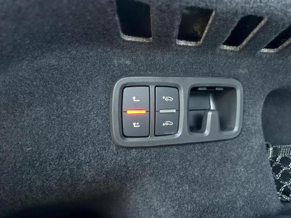 Audi RS Q8 performance *-22% RS//Offensive*