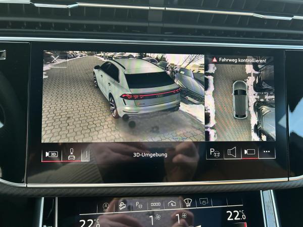 Audi RS Q8 performance *-22% RS//Offensive*