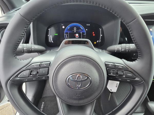 Toyota Aygo X Hybrid🔥Pure🔥Pflegedienste + medizinischer Dienst!