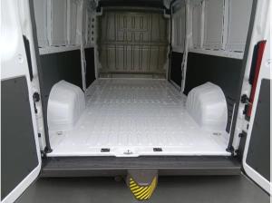 Peugeot Boxer 335 L3H2 Blue HDI 140