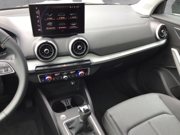 Audi Q2 advanced 30 TFSI Schaltgetriebe