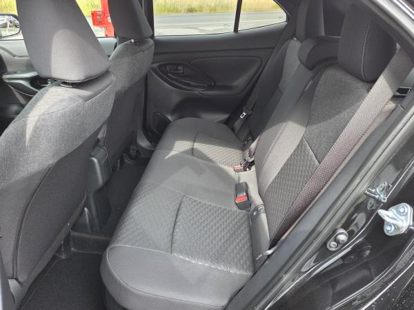 Toyota Yaris Cross 1.5 Hybrid 4x2 🔥 Teamplayer 🔥 inkl. WINTER-Paket