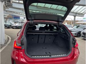 BMW 318 318i Tour. M-Sport HUD/AHK GARANTIE bis 03/2030